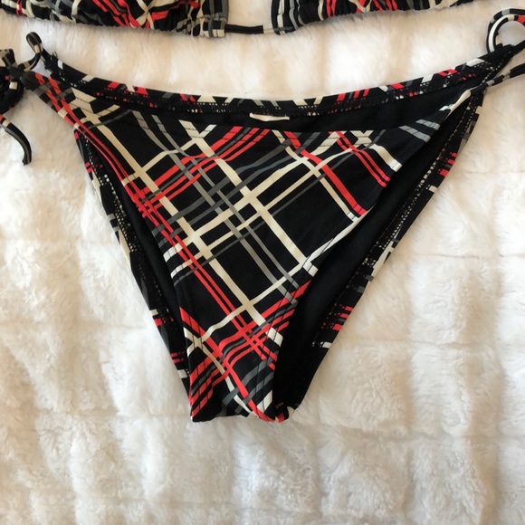 TILLYS - FULL TILT Bikini - Picture 2 of 11